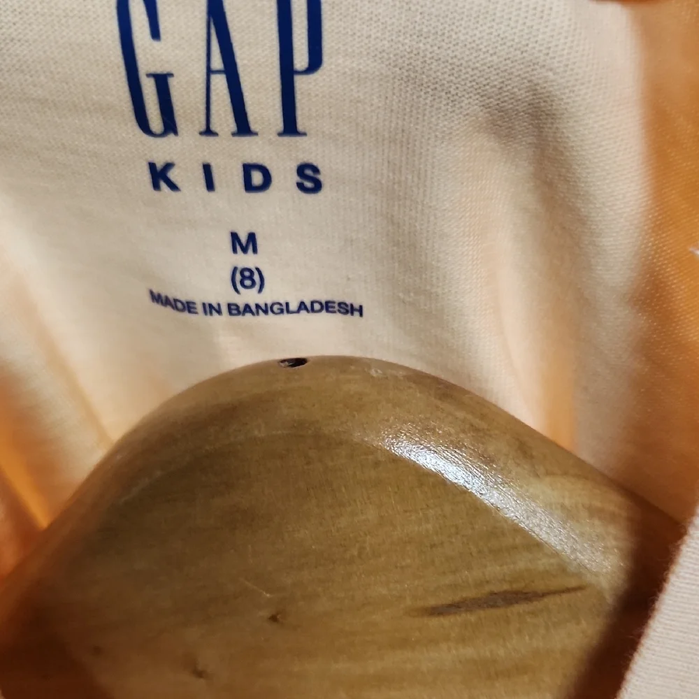 GAP Peach‎ Graphic T-Shirt